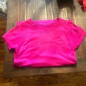 Lululemon Swifty Tech